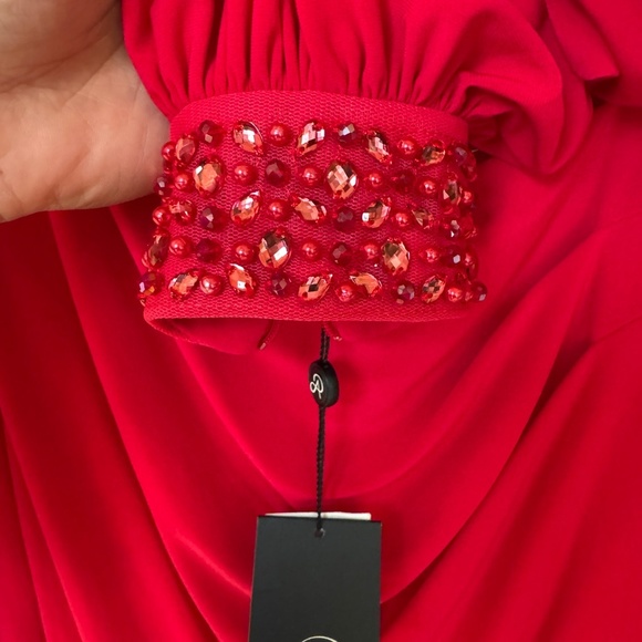NWT ADRIANNA PAPELL Woman’s Beaded-Cuff V-Back Red Dress Size 4. Hot Ruby - Picture 5 of 8